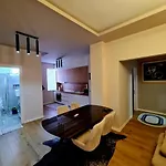 아파트 Dion 엘바산